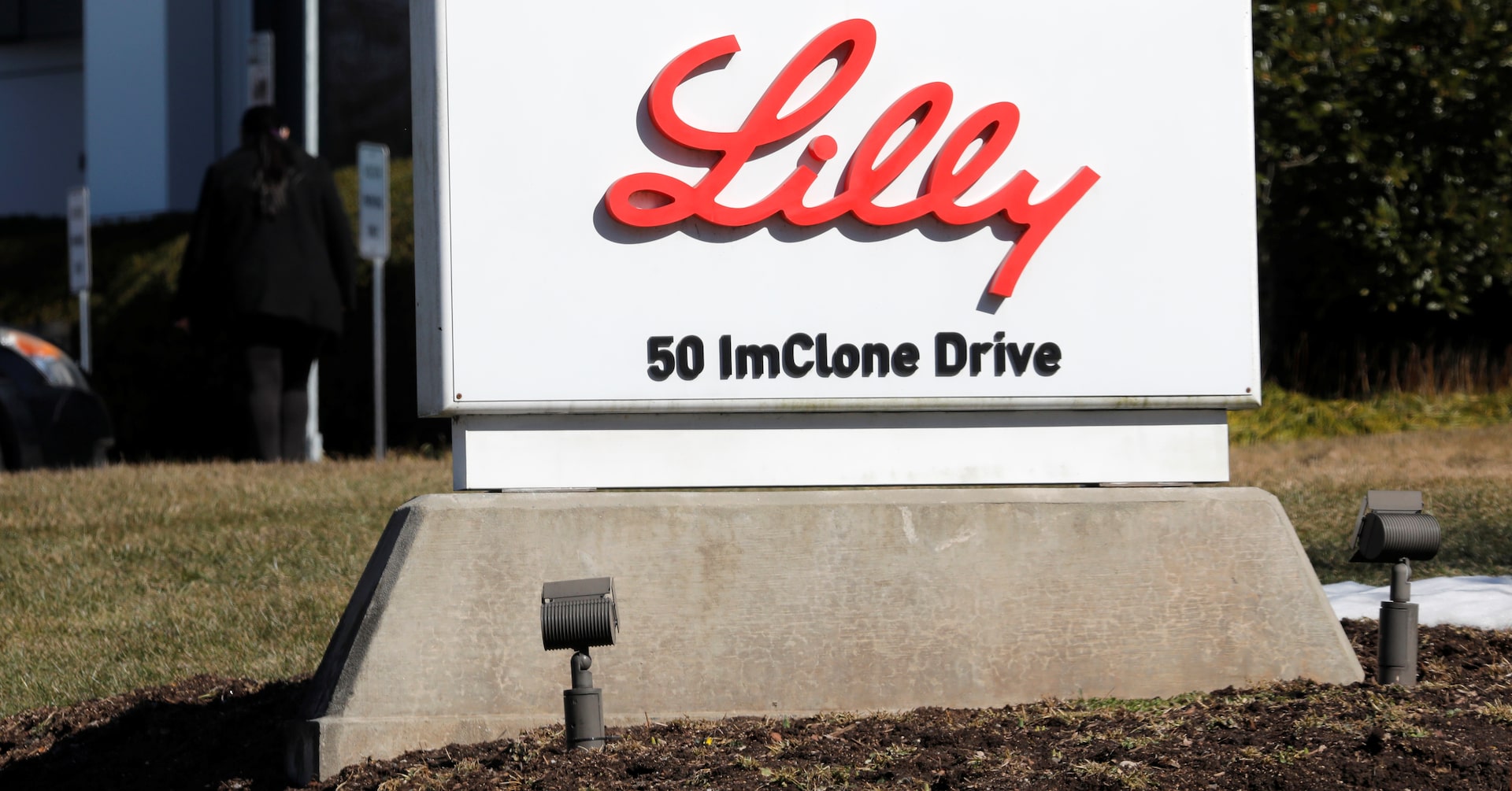 Lilly reports up to 22.5% weight loss in the first SURMOUNT-1 topline