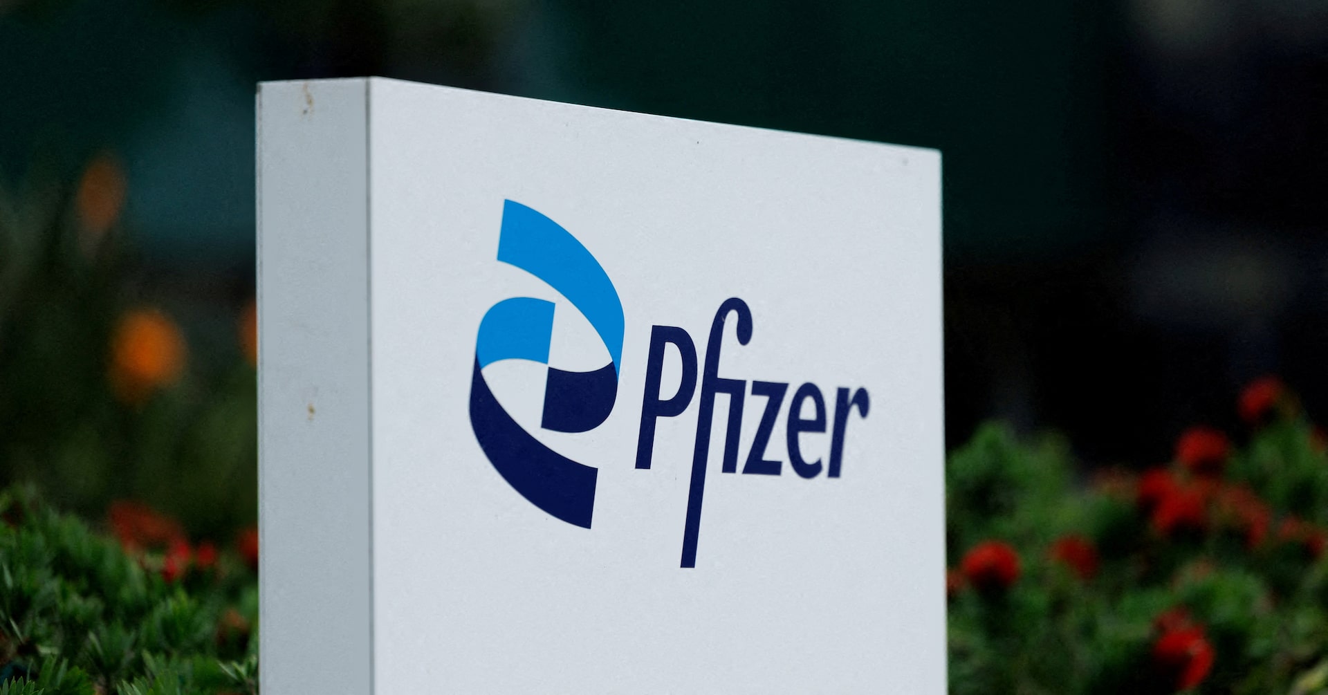 Pfizer wins the $10 billion fight for Metsera