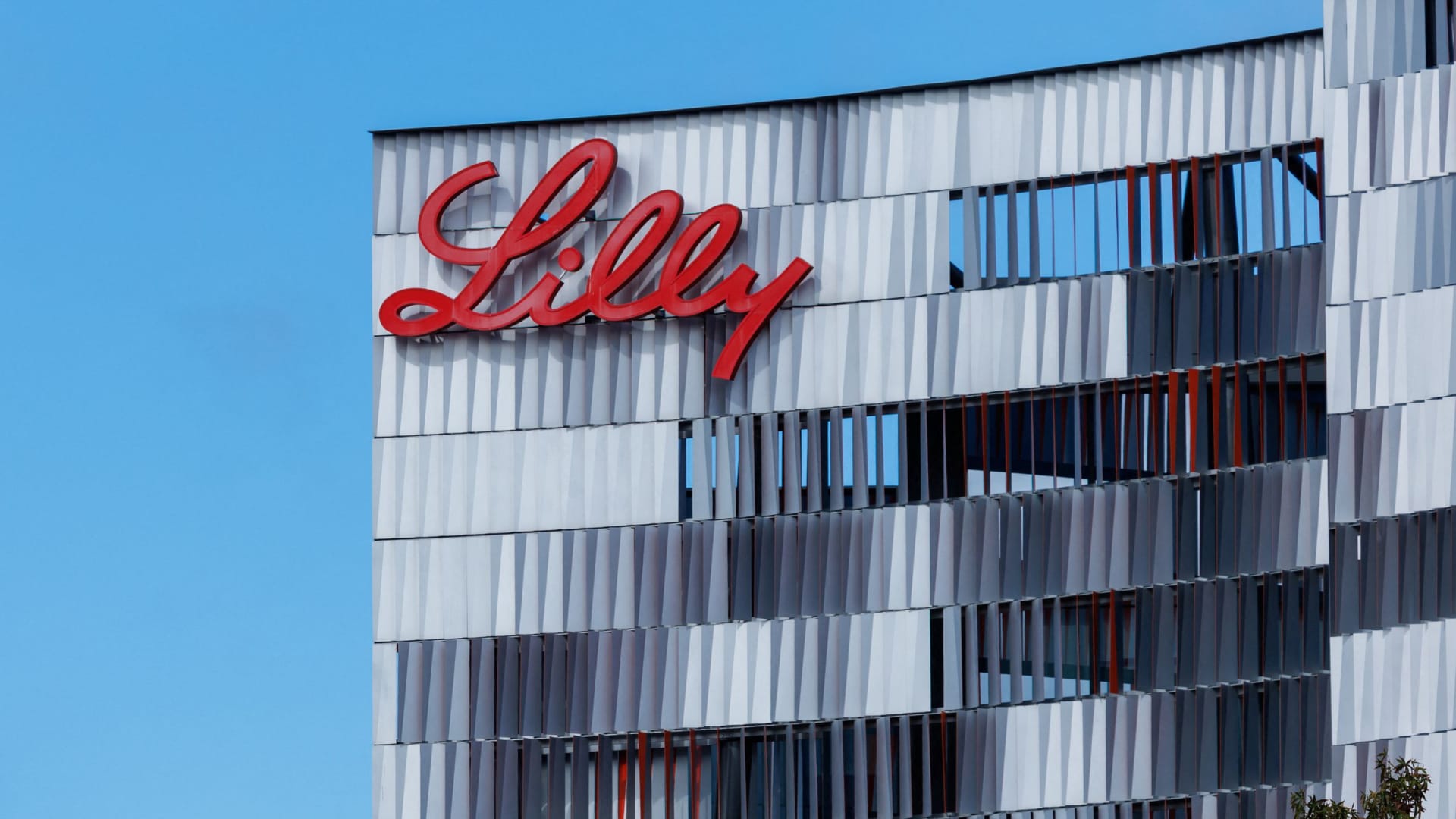 Eli Lilly launches Employer Connect, selling Zepbound to employers at $449 a month